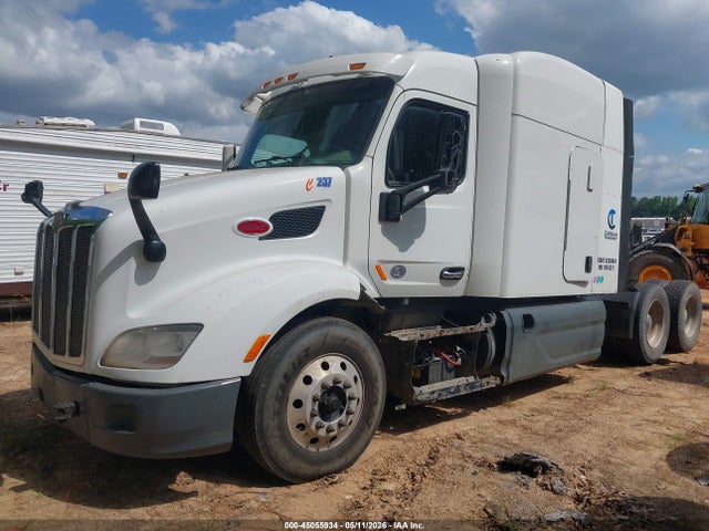 45055934 :رقم المزاد ، 1XPBDP9XXJD484046 vin ، 2018 Peterbilt 579 مزاد بيع