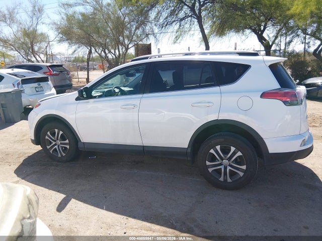 2017 Toyota Rav4 Le მანქანა იყიდება აუქციონზე, vin: 2T3ZFREV5HW344154, აუქციონის ნომერი: 45055947