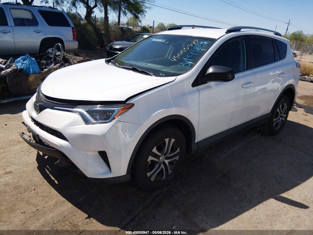 2017 Toyota Rav4 Le მანქანა იყიდება აუქციონზე, vin: 2T3ZFREV5HW344154, აუქციონის ნომერი: 45055947