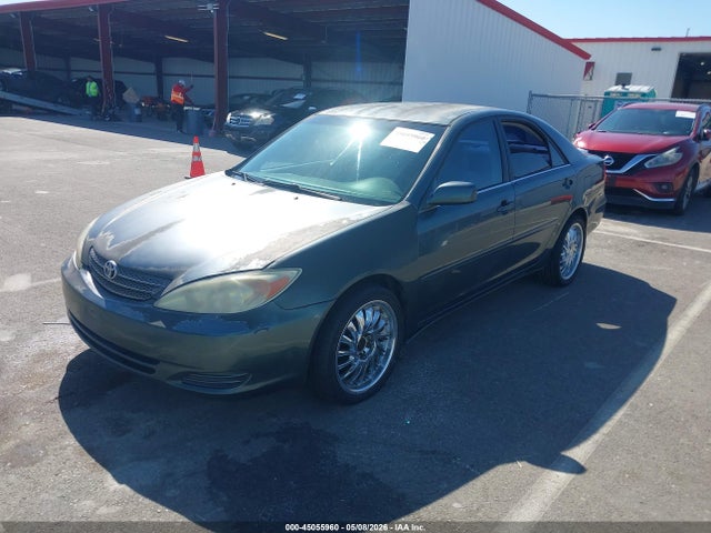45055960 :رقم المزاد ، 4T1BE32KX4U271183 vin ، 2004 Toyota Camry Le مزاد بيع