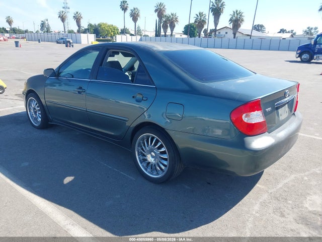 45055960 :رقم المزاد ، 4T1BE32KX4U271183 vin ، 2004 Toyota Camry Le مزاد بيع