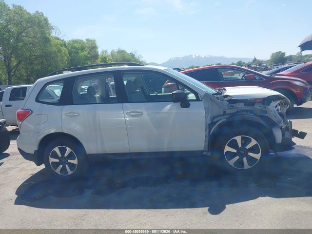 Subaru Forester 2.5i 2017 JF2SJABC5HH442743 Image 13
