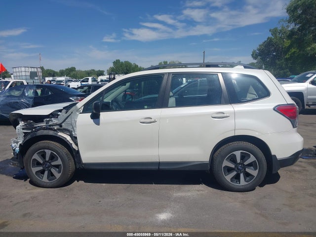 Subaru Forester 2.5i 2017 JF2SJABC5HH442743 Image 14