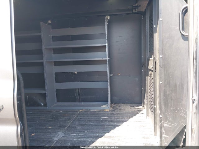 1FTYR3XV3GKB49027 Ford Transit-250