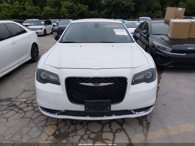 Chrysler 300 Touring 2020 2C3CCAAG0LH123050 Image 12