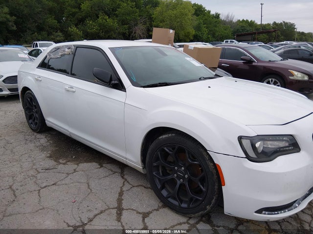 Chrysler 300 Touring 2020 2C3CCAAG0LH123050 Image 13