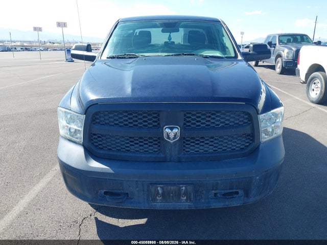 1C6RR7KT0KS556370 RAM 1500 Classic Tradesman 4x4 5&#039;7 Box