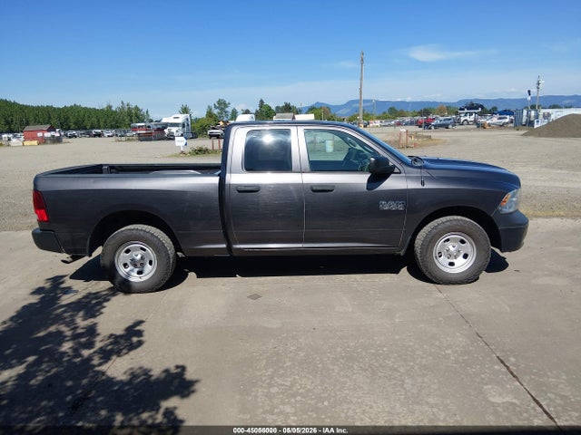 Aukcja sprzedaży 2017 Ram 1500 Tradesman  4x4 6'4 Box, vin: 1C6RR7FG0HS826588, numer aukcji: 45056000