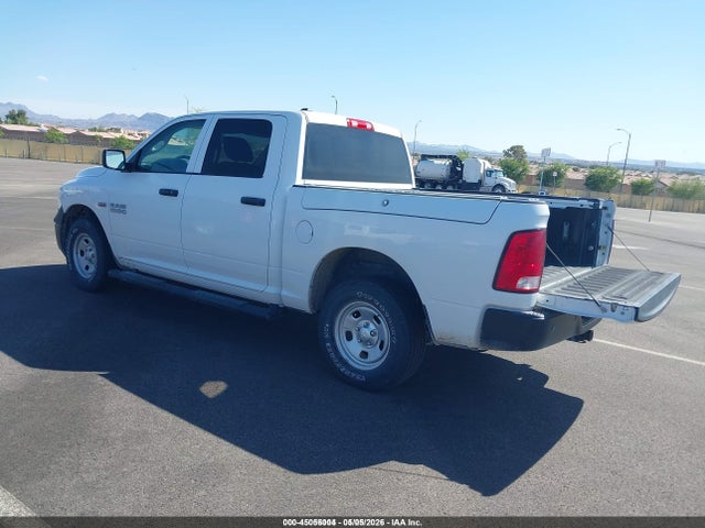 Продаж на аукціоні авто 2018 Ram 1500 Tradesman  4x4 5'7 Box, vin: 1C6RR7KT0JS318937, номер лоту: 45056004