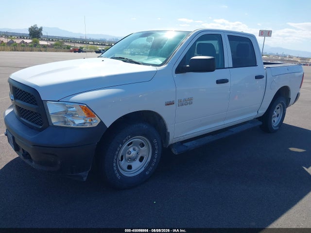 Продаж на аукціоні авто 2018 Ram 1500 Tradesman  4x4 5'7 Box, vin: 1C6RR7KT0JS318937, номер лоту: 45056004