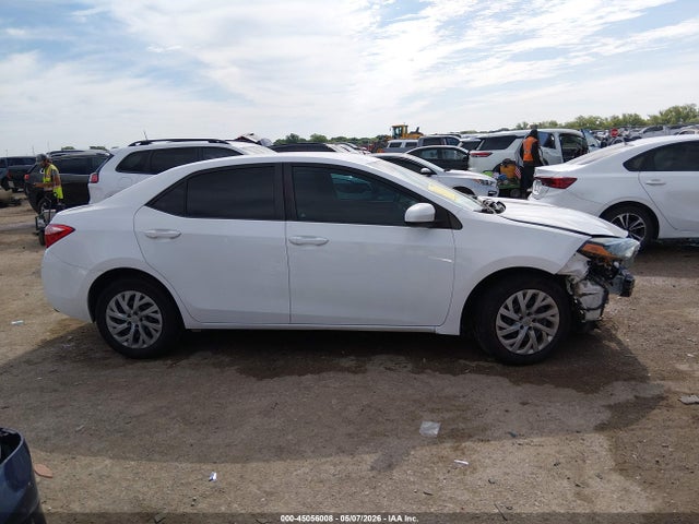 2018 Toyota Corolla Le მანქანა იყიდება აუქციონზე, vin: 2T1BURHE0JC985909, აუქციონის ნომერი: 45056008