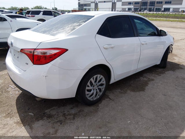 2018 Toyota Corolla Le მანქანა იყიდება აუქციონზე, vin: 2T1BURHE0JC985909, აუქციონის ნომერი: 45056008