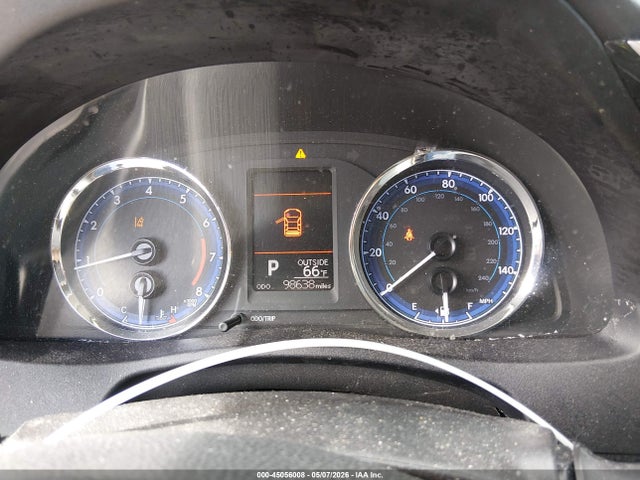 2018 Toyota Corolla Le მანქანა იყიდება აუქციონზე, vin: 2T1BURHE0JC985909, აუქციონის ნომერი: 45056008