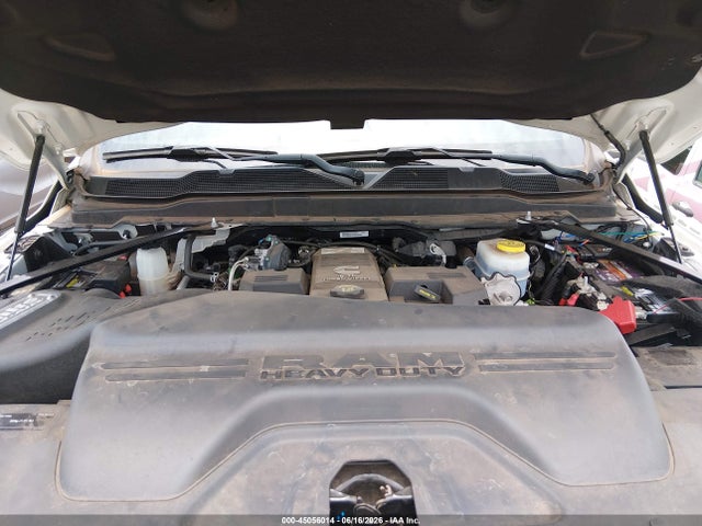 Продажа на аукционе авто 2022 Ram 2500 Laramie  4x4 6'4 Box, vin: 3C6UR5NL4NG335246, номер лота: 45056014