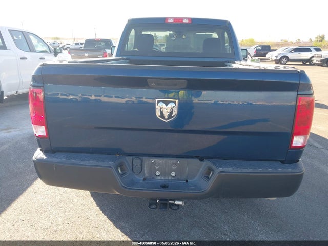 3C6JR6AT0LG260279 RAM 1500 Classic Tradesman 4x2 6&#039;4 Box