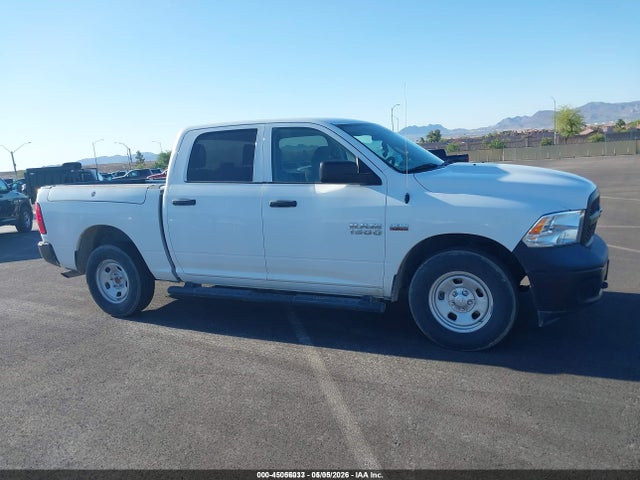 Продаж на аукціоні авто 2018 Ram 1500 Tradesman  4x4 5'7 Box, vin: 1C6RR7KT6JS323107, номер лоту: 45056033