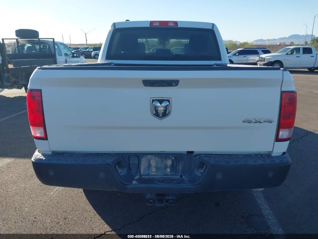 Продаж на аукціоні авто 2018 Ram 1500 Tradesman  4x4 5'7 Box, vin: 1C6RR7KT6JS323107, номер лоту: 45056033
