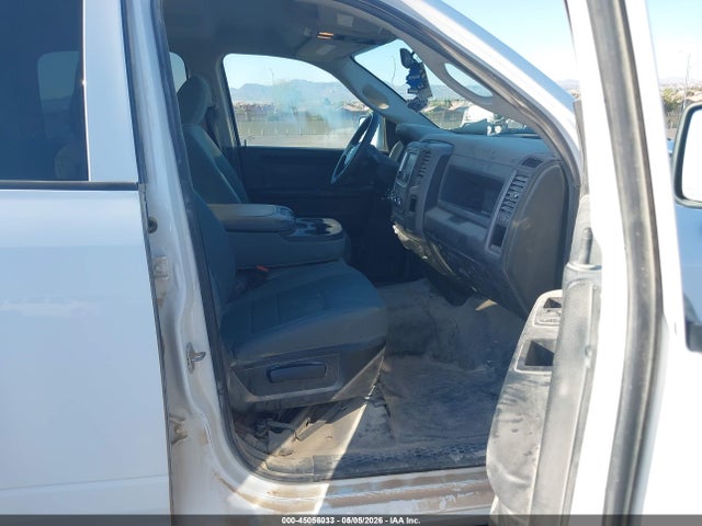 Продаж на аукціоні авто 2018 Ram 1500 Tradesman  4x4 5'7 Box, vin: 1C6RR7KT6JS323107, номер лоту: 45056033