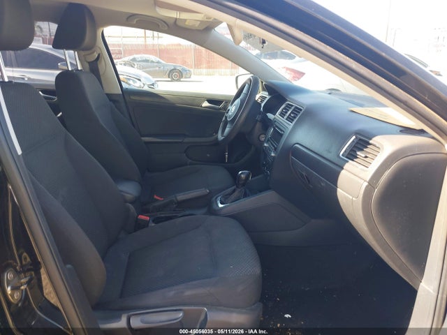 3VW2K7AJ8EM375946 Volkswagen Jetta 2.0l S