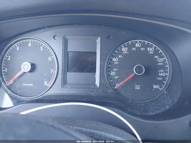 3VW2K7AJ8EM375946 Volkswagen Jetta 2.0l S