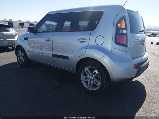 Auction sale of the 2011 Kia Soul +, vin: KNDJT2A23B7721723, lot number: 45056048