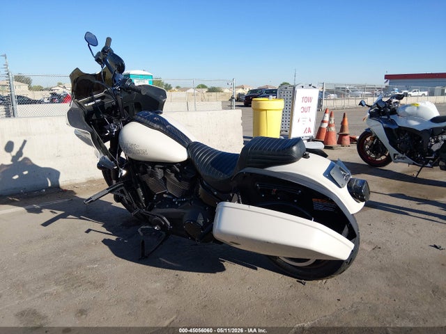 45056060 :رقم المزاد ، 1HD1YXZ19PB010850 vin ، 2023 Harley-davidson Fxlrst مزاد بيع