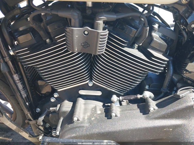 45056060 :رقم المزاد ، 1HD1YXZ19PB010850 vin ، 2023 Harley-davidson Fxlrst مزاد بيع