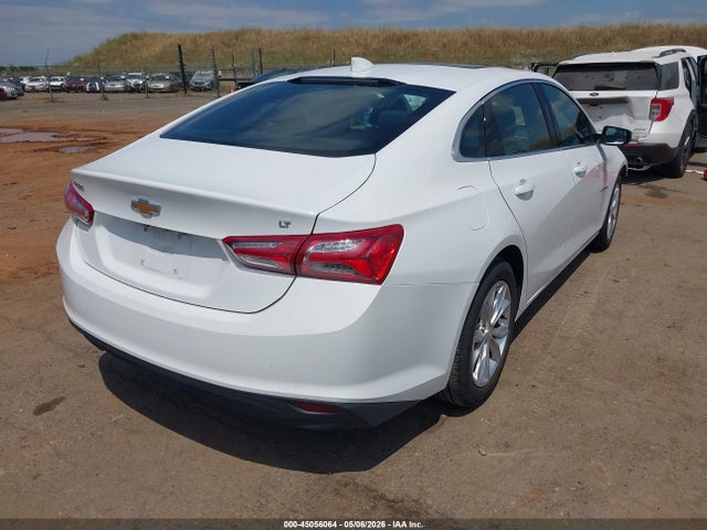 1G1ZD5ST4NF143336 Chevrolet Malibu Fwd Lt