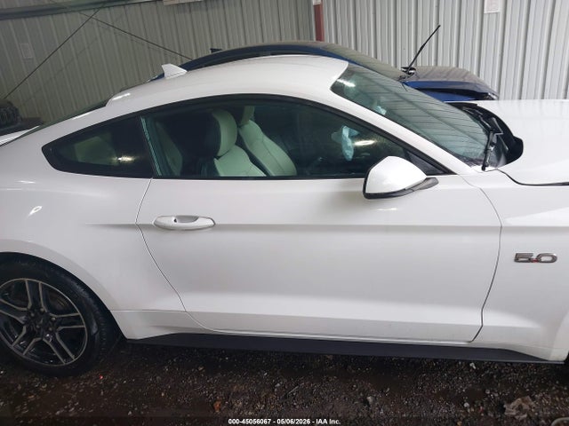 45056067 :رقم المزاد ، 1FA6P8CF7L5175525 vin ، 2020 Ford Mustang Gt Premium Fastback مزاد بيع