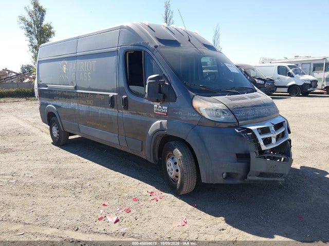 45056070 :رقم المزاد ، 3C6TRVDGXGE124499 vin ، 2016 Ram Promaster 2500 High Roof مزاد بيع