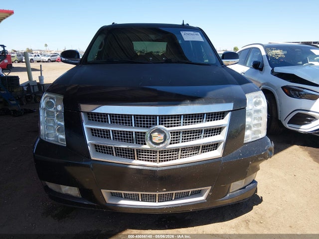 2013 Cadillac Escalade Esv Platinum Edition მანქანა იყიდება აუქციონზე, vin: 1GYS4KEFXDR213006, აუქციონის ნომერი: 45056140