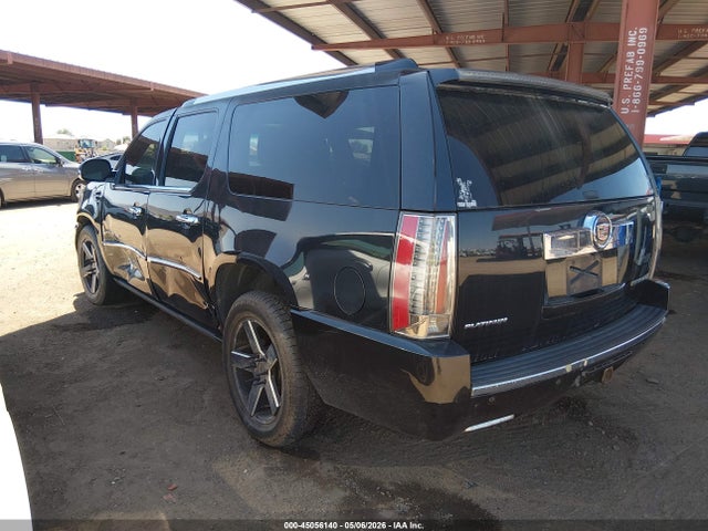 2013 Cadillac Escalade Esv Platinum Edition მანქანა იყიდება აუქციონზე, vin: 1GYS4KEFXDR213006, აუქციონის ნომერი: 45056140