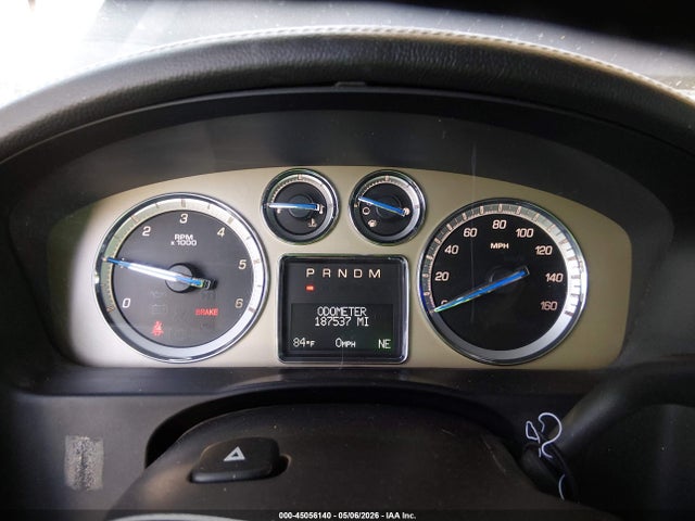 2013 Cadillac Escalade Esv Platinum Edition მანქანა იყიდება აუქციონზე, vin: 1GYS4KEFXDR213006, აუქციონის ნომერი: 45056140