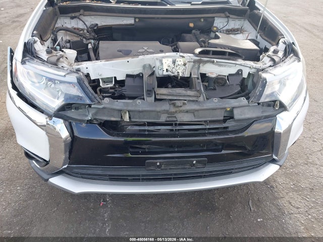 Mitsubishi Outlander Es 2017 JA4AD2A39HZ008287 Image 6