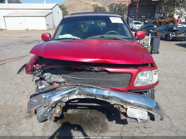 2002 Ford Expedition Eddie Bauer მანქანა იყიდება აუქციონზე, vin: 1FMRU17L52LA52187, აუქციონის ნომერი: 45056175