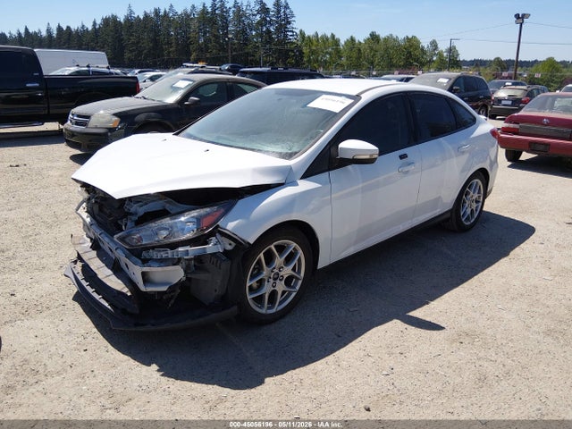 45056196 :رقم المزاد ، 1FADP3F27FL380443 vin ، 2015 Ford Focus Se مزاد بيع