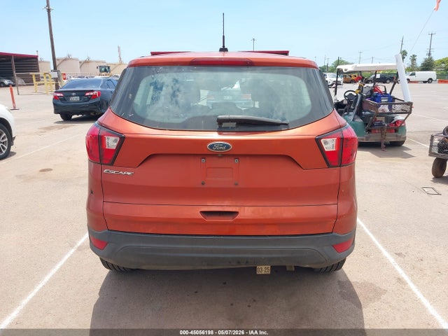 Продажа на аукционе авто 2019 Ford Escape S, vin: 1FMCU0F75KUA42208, номер лота: 45056198