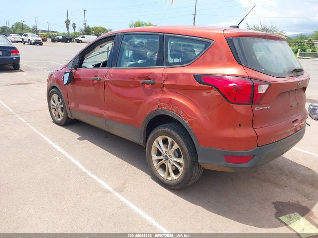Продажа на аукционе авто 2019 Ford Escape S, vin: 1FMCU0F75KUA42208, номер лота: 45056198
