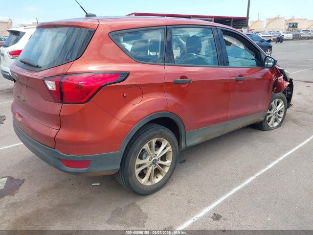 Продажа на аукционе авто 2019 Ford Escape S, vin: 1FMCU0F75KUA42208, номер лота: 45056198