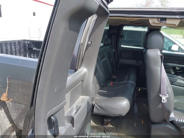45056208 :رقم المزاد ، 2GTEK19B951254795 vin ، 2005 Gmc Sierra 1500 Slt مزاد بيع