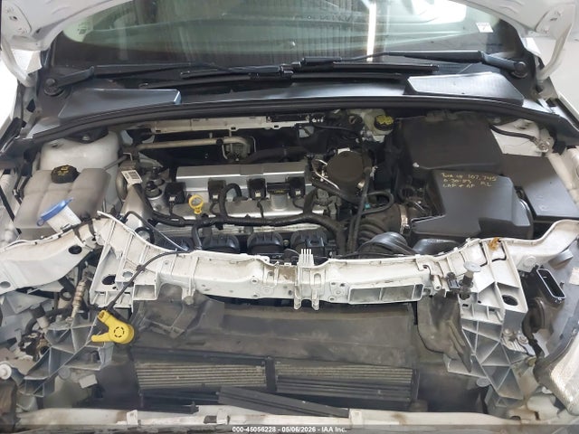 1FADP3K22GL270701 Ford FOCUS SE