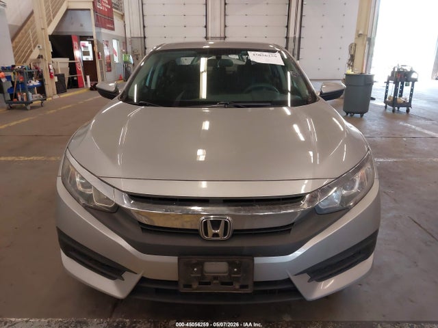 Aukcja sprzedaży 2017 Honda Civic Lx, vin: 19XFC2F58HE205262, numer aukcji: 45056259