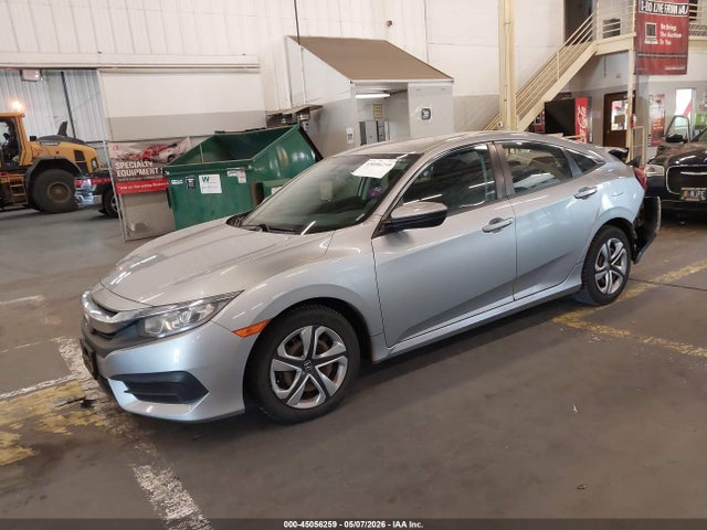 Aukcja sprzedaży 2017 Honda Civic Lx, vin: 19XFC2F58HE205262, numer aukcji: 45056259
