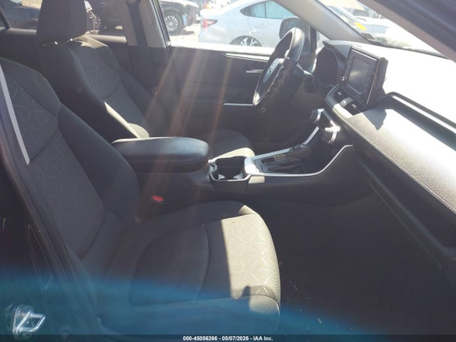 Продаж на аукціоні авто 2021 Toyota Rav4 Xle, vin: 2T3P1RFV7MW213158, номер лоту: 45056266
