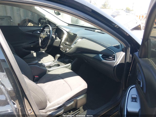 1G1ZD5ST4JF229420 Chevrolet MALIBU LT