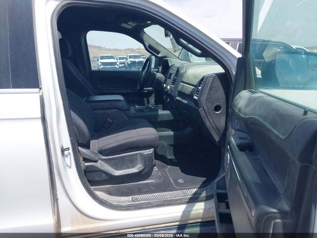 1FMJU1GT5KEA14556 Ford Expedition Xl