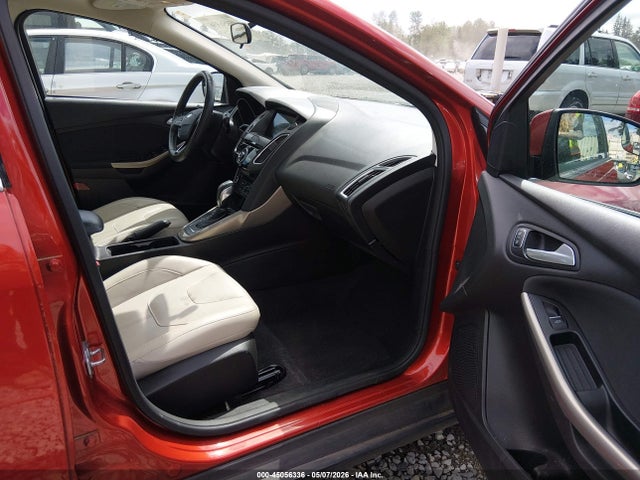 Ford Focus Titanium 2018 1FADP3J22JL294053 Image 18
