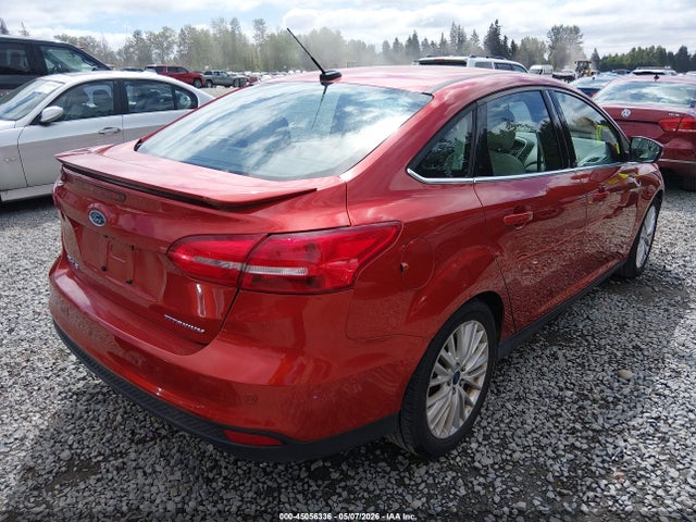 Ford Focus Titanium 2018 1FADP3J22JL294053 Image 4