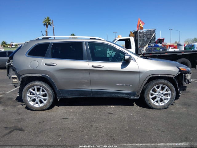 1C4PJLLB7JD587348 Jeep Cherokee Latitude Plus Fwd
