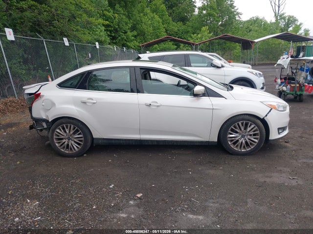 Продажа на аукционе авто 2018 Ford Focus Titanium, vin: 1FADP3J25JL294757, номер лота: 45056347